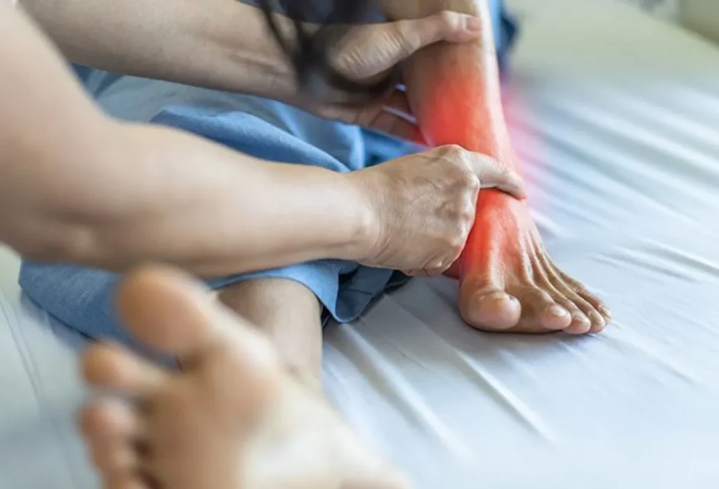 نوارعصب و عضله پا چیست