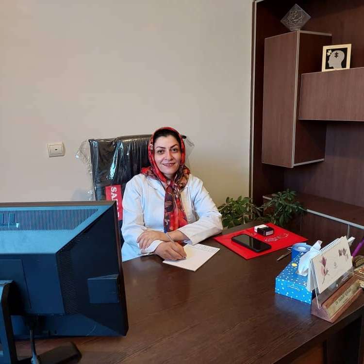 بهترین دکتر MS دکتر مهسا موسوی متخصص مغز و اعصاب